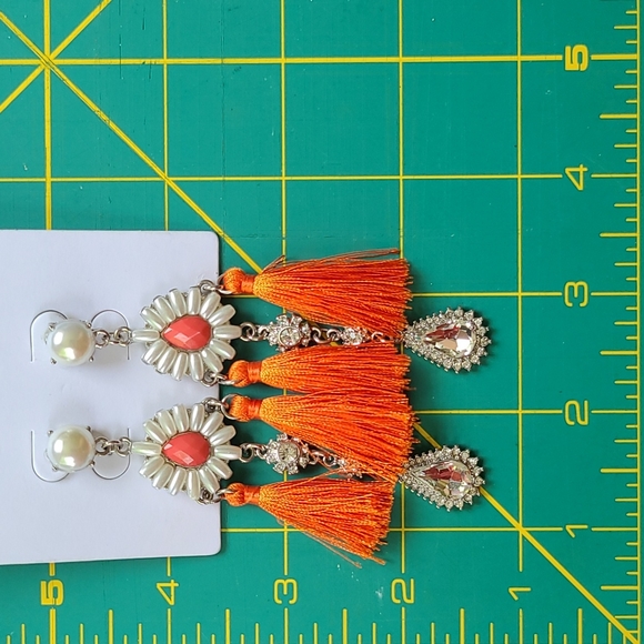 💥4/$20 LIARS & LOVERS Tassel Rhinestone Faux Pearl Earrings Plus Bonus Dangles - Picture 6 of 11